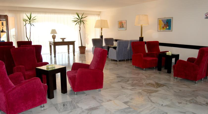 Regineh Hotel Єреван Екстер'єр фото